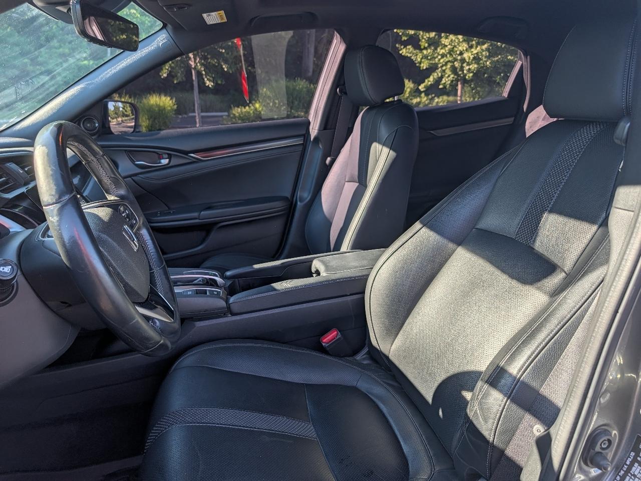 Honda Civic EX-L w/ Navigation 2020