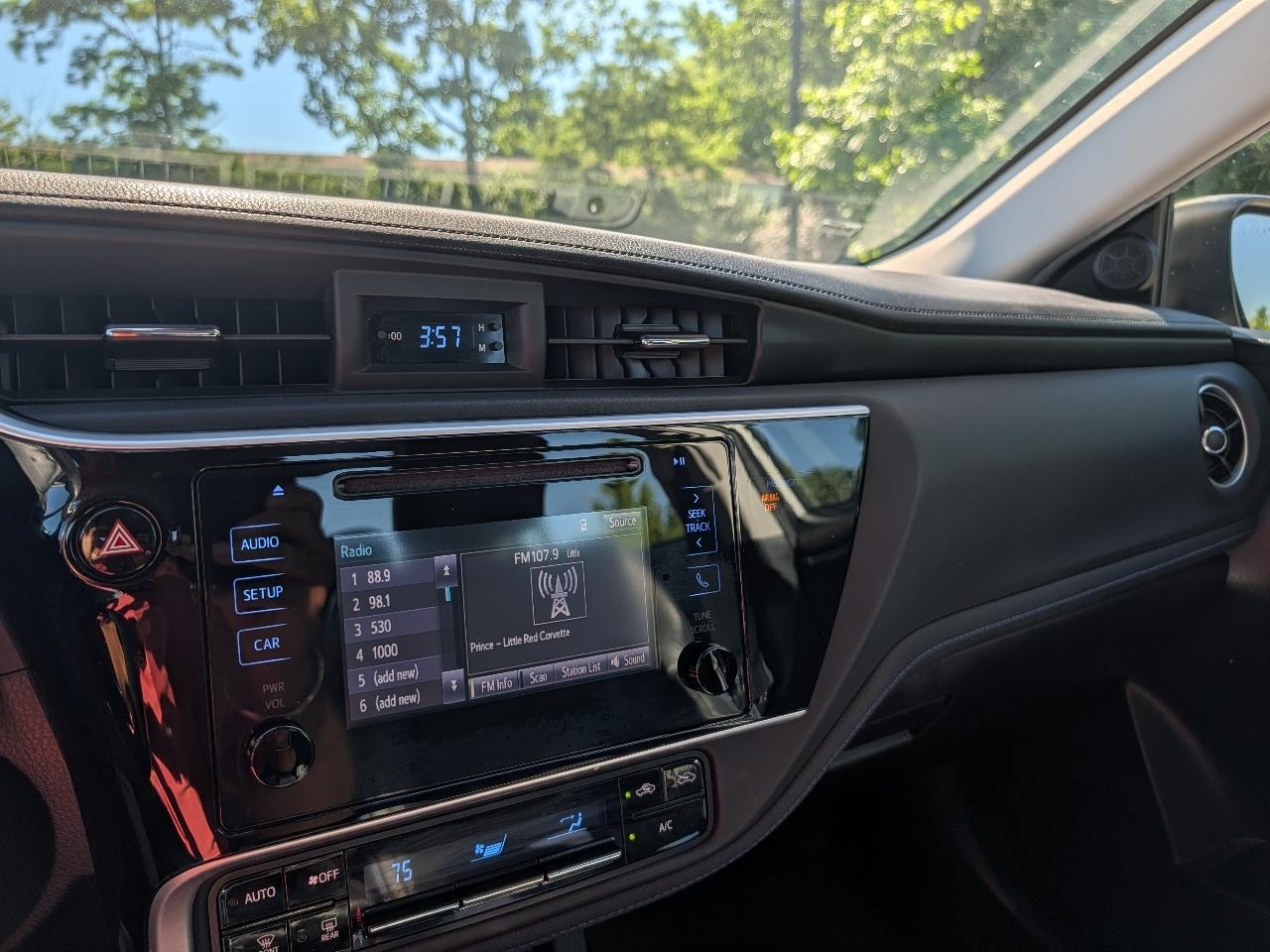 Toyota Corolla SE 6M 2019