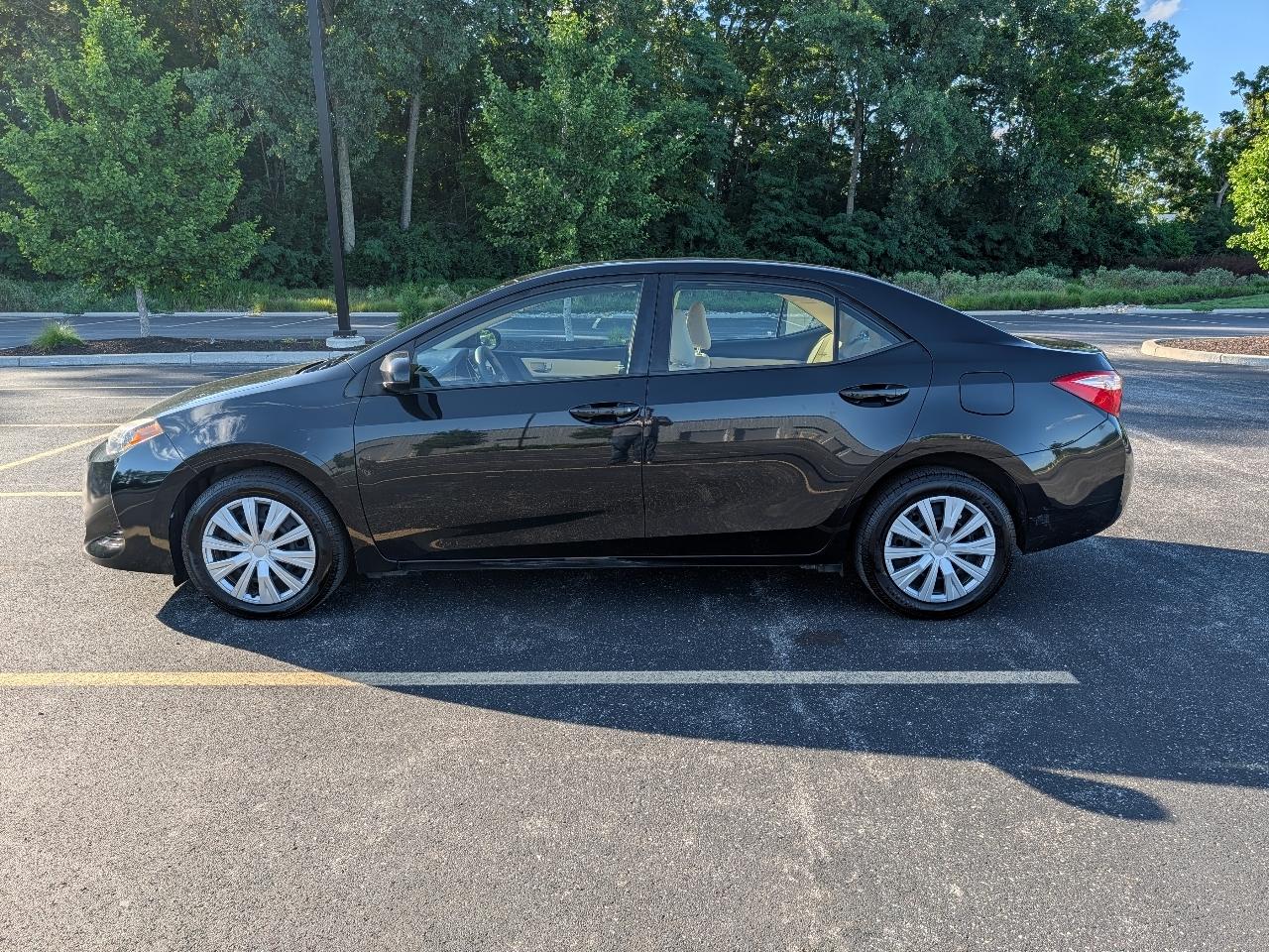 Toyota Corolla LE CVT 2017