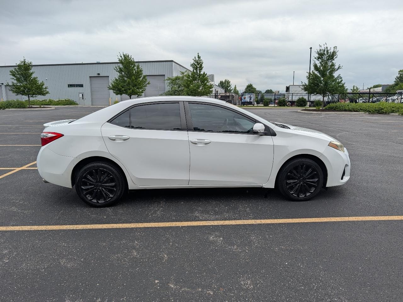 Toyota Corolla S Premium CVT 2016
