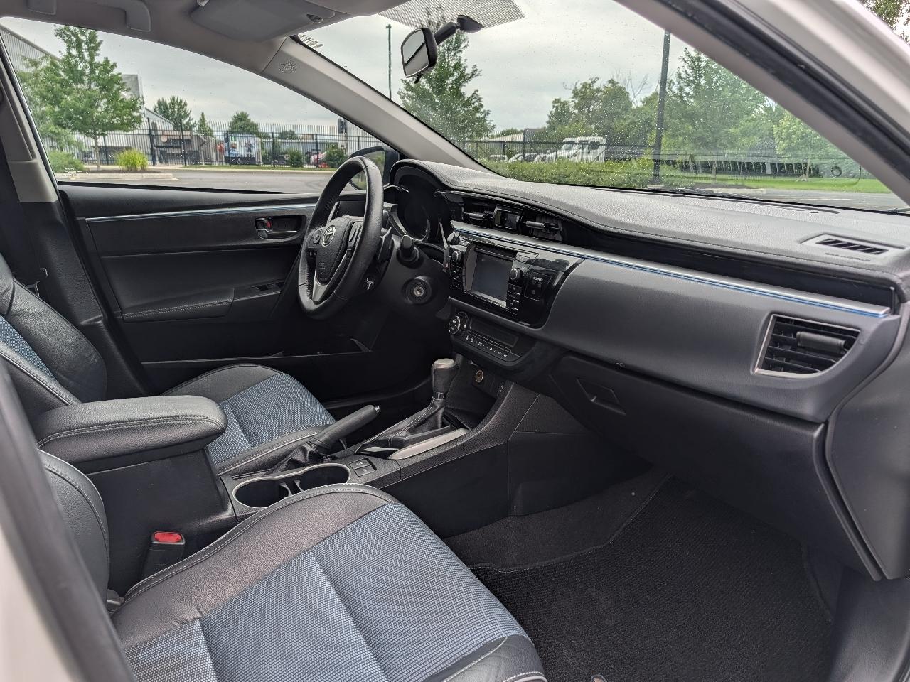 Toyota Corolla S Premium CVT 2016