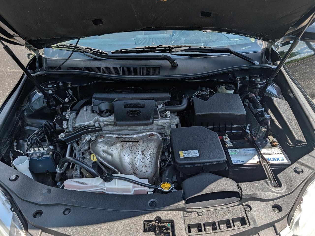 Toyota Camry LE (Natl) 2015