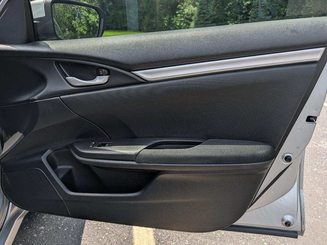 Honda Civic LX Honda Sensing Sedan CVT 2020