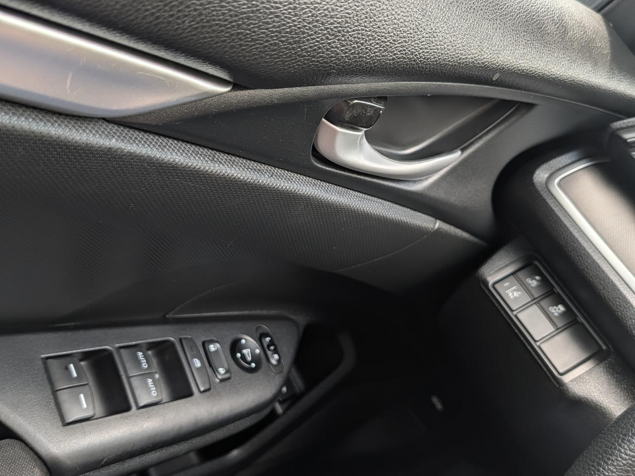 Honda Civic LX Honda Sensing Sedan CVT 2020