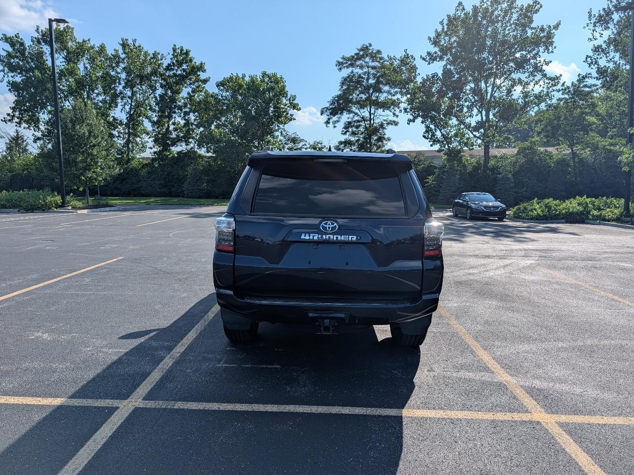 Toyota 4Runner SR5 4WD 2019