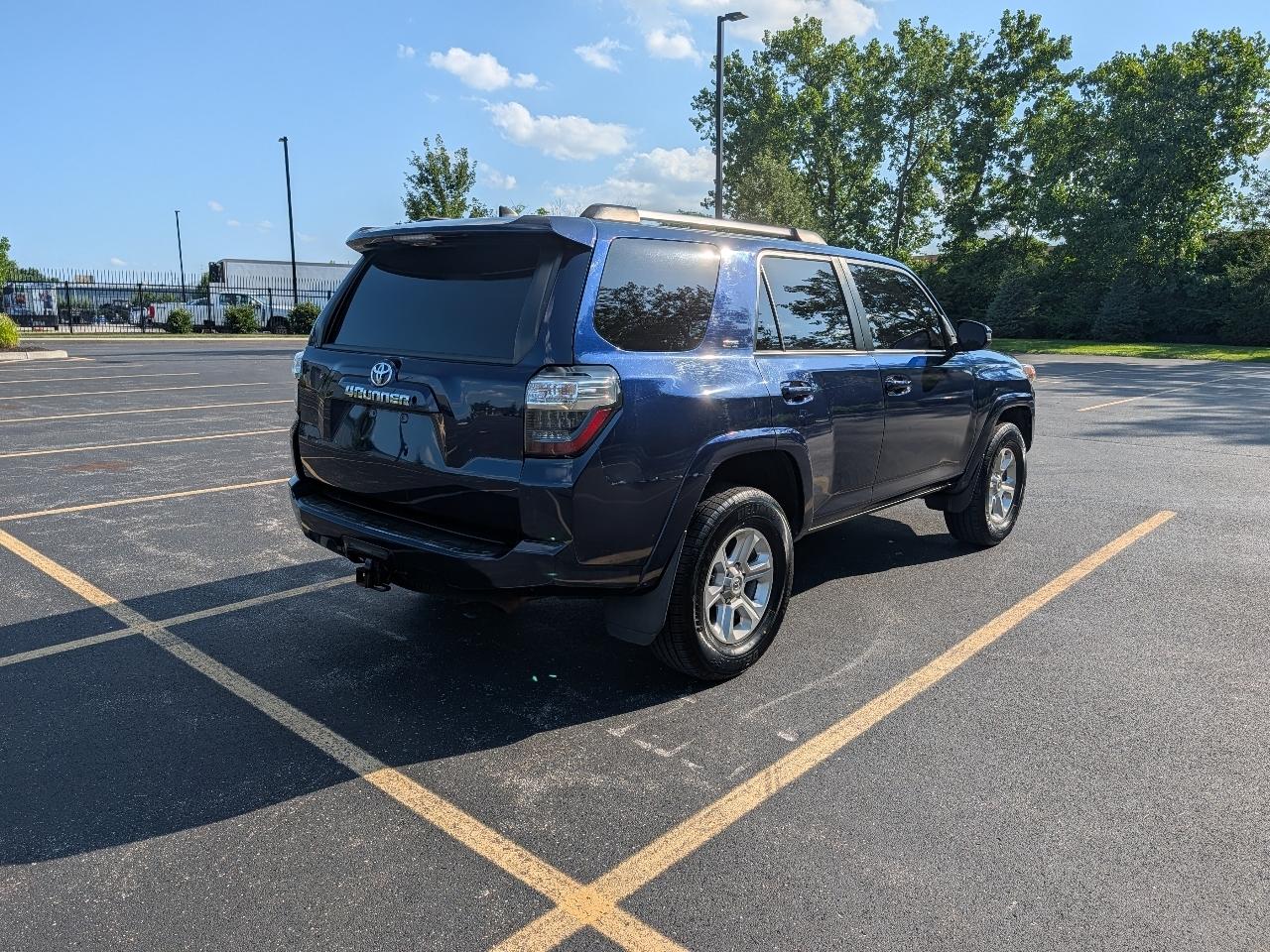 Toyota 4Runner SR5 4WD 2019