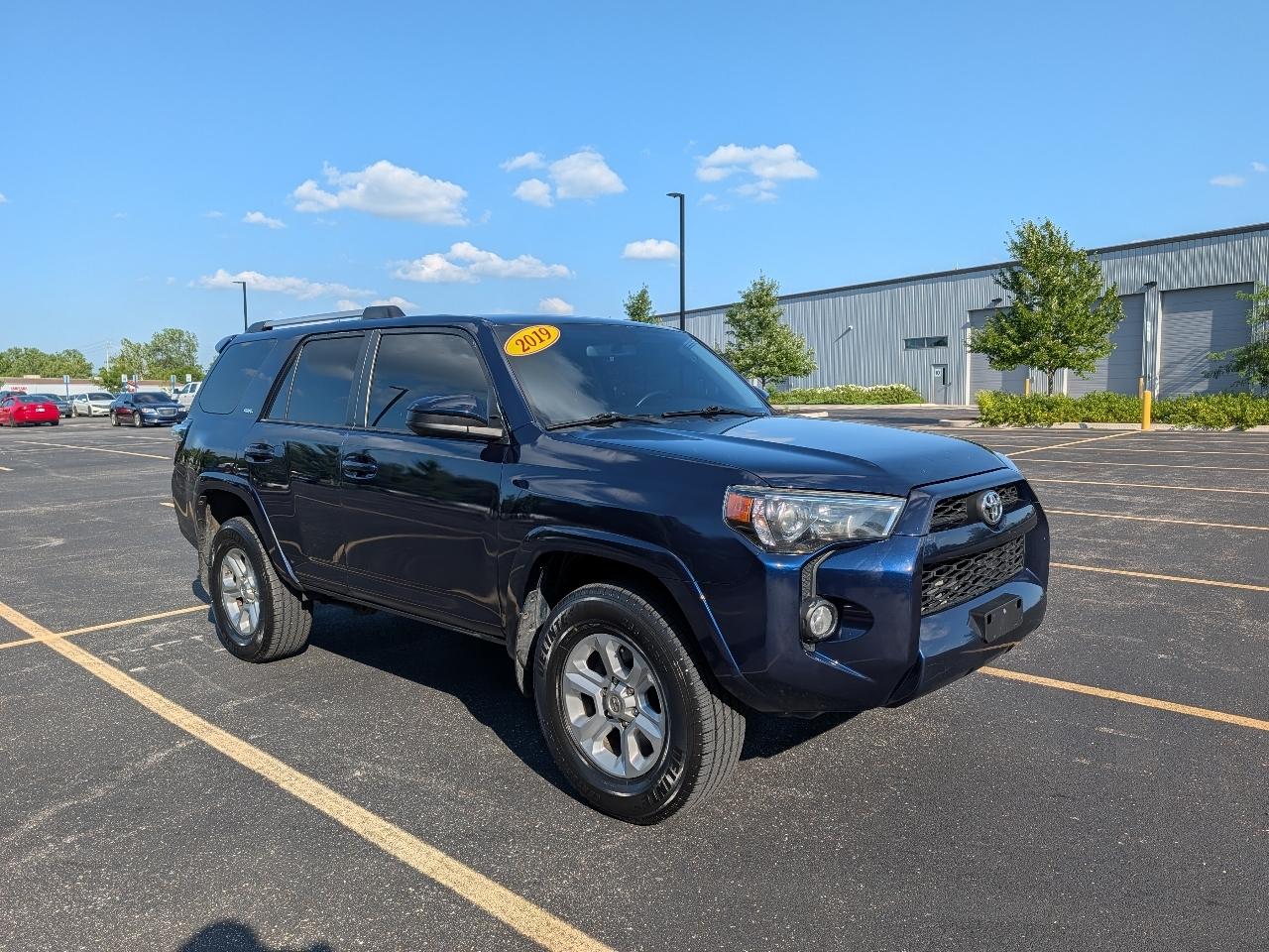 Toyota 4Runner SR5 4WD 2019