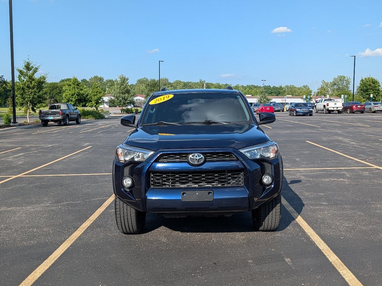 Toyota 4Runner SR5 4WD 2019