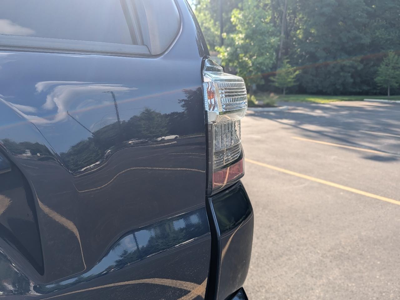Toyota 4Runner SR5 4WD 2019
