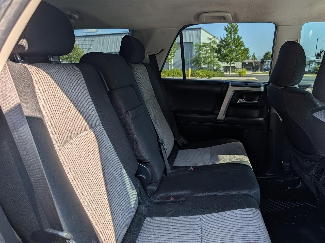 Toyota 4Runner SR5 4WD 2019