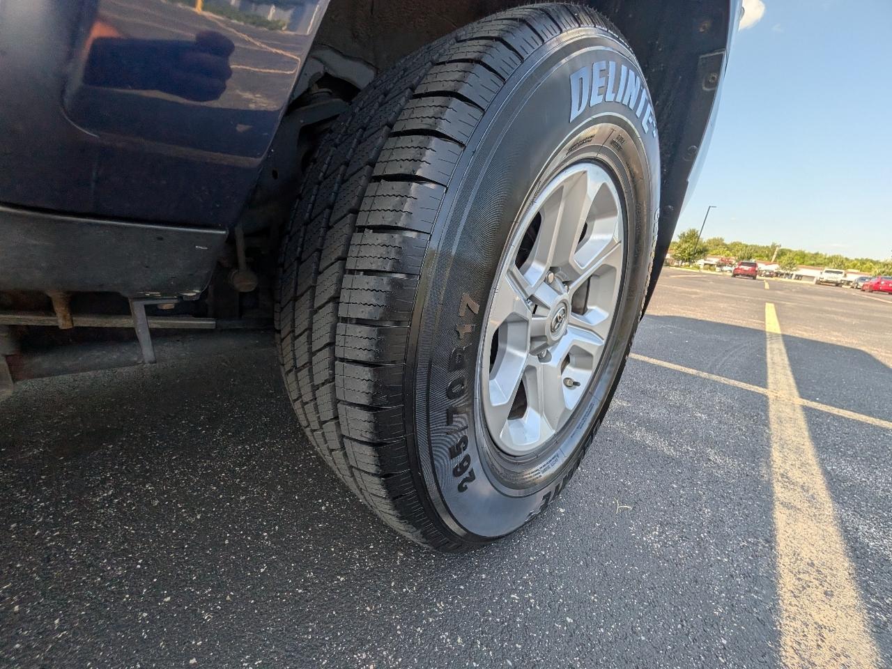 Toyota 4Runner SR5 4WD 2019