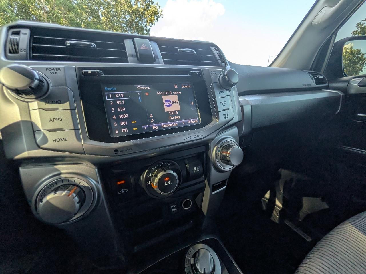 Toyota 4Runner SR5 4WD 2019