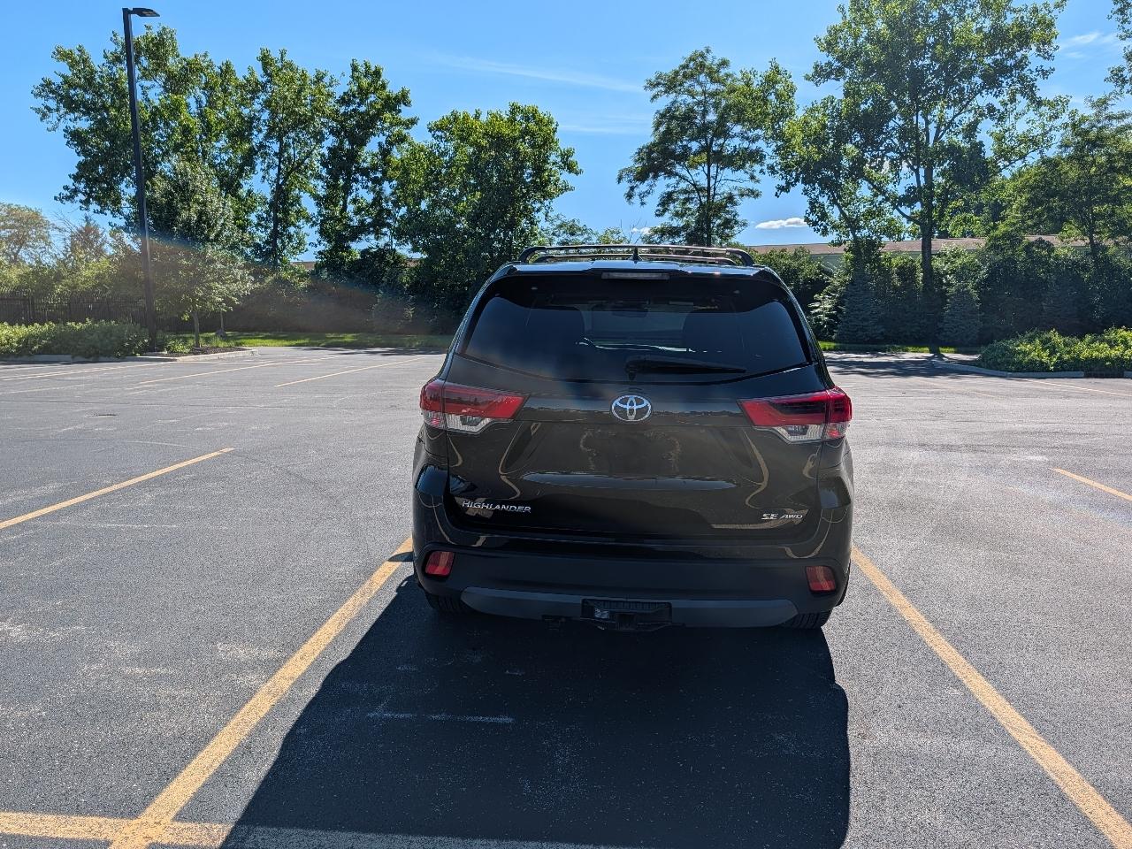 Toyota Highlander XLE AWD V6 2017