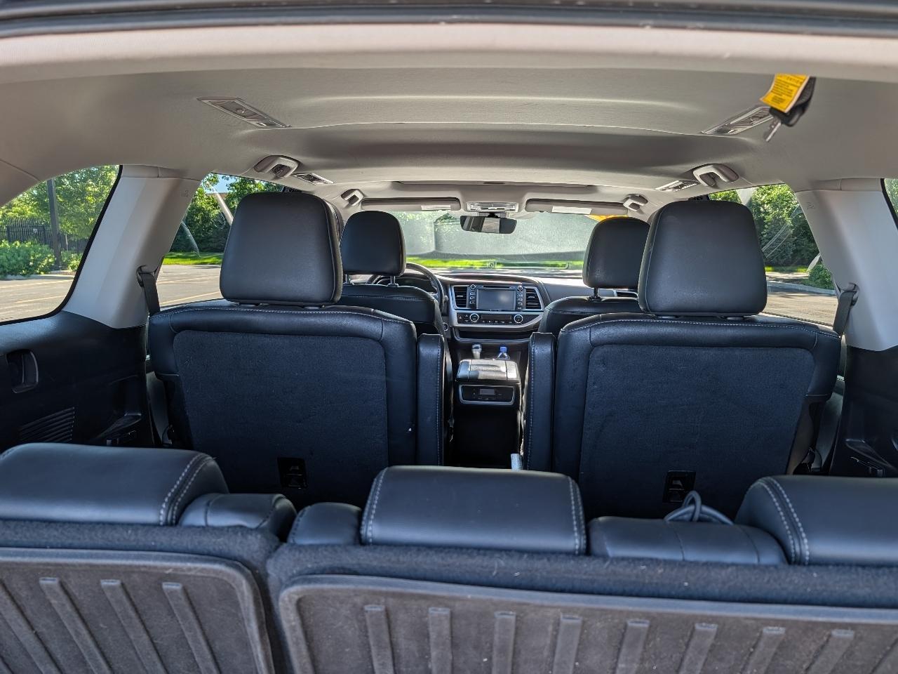 Toyota Highlander XLE AWD V6 2017