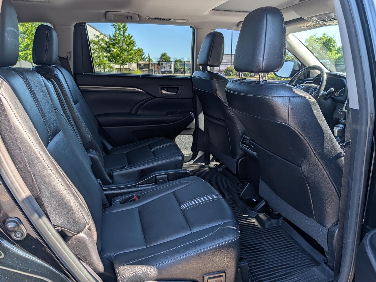 Toyota Highlander XLE AWD V6 2017