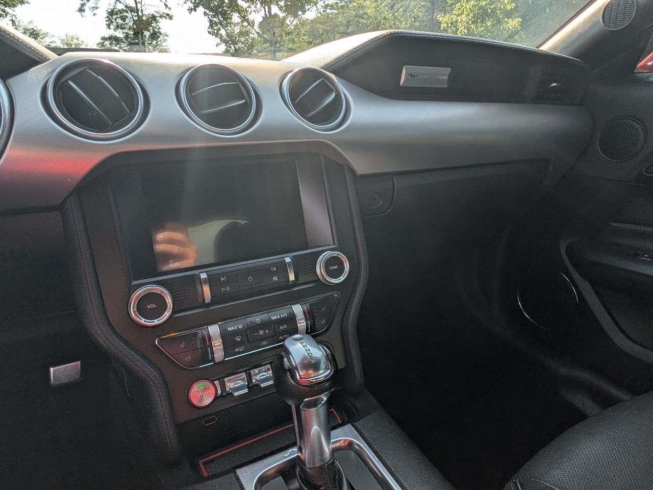 Ford Mustang EcoBoost Coupe 2019