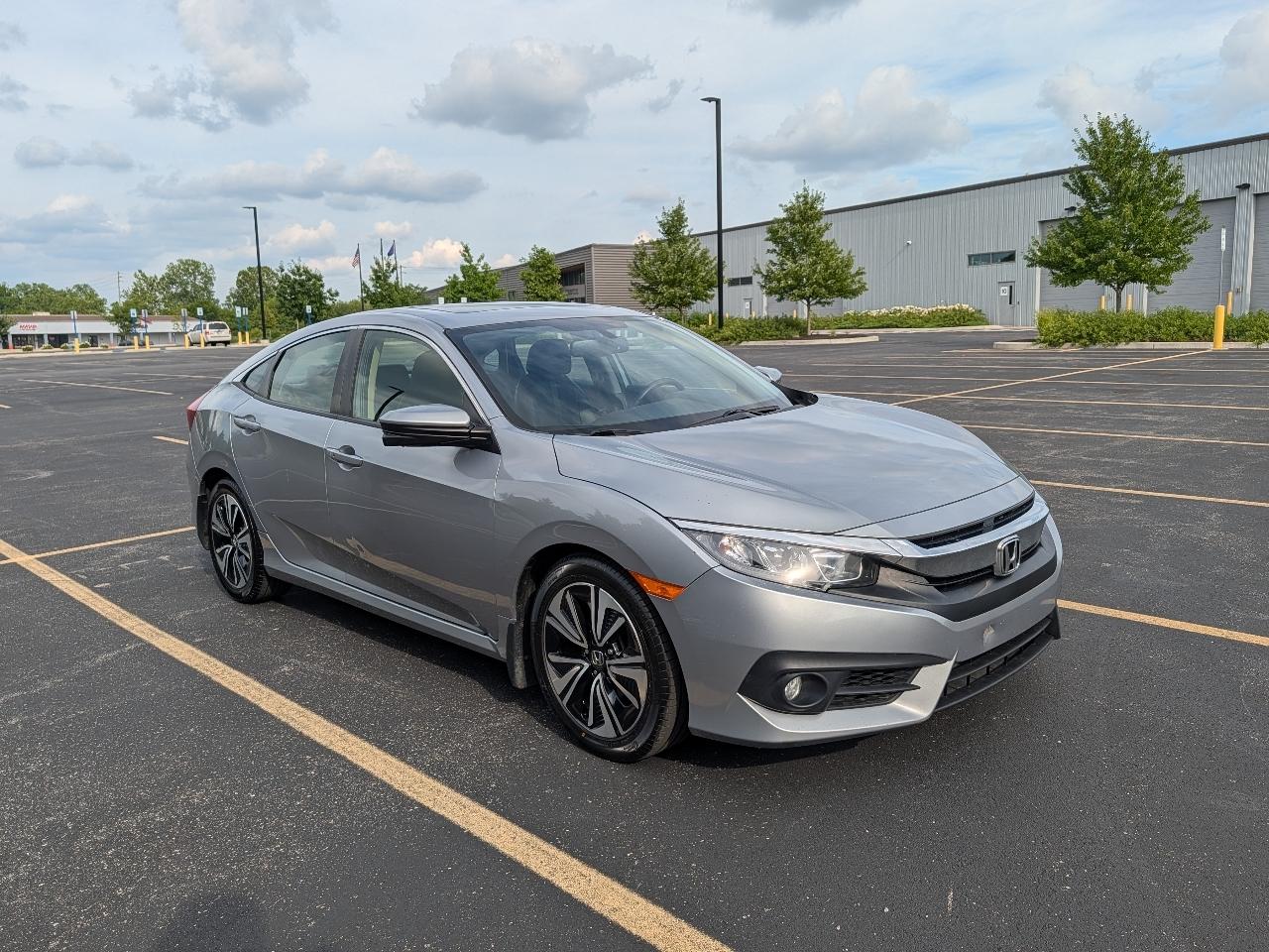 Honda Civic EX-TL Sedan CVT 2018