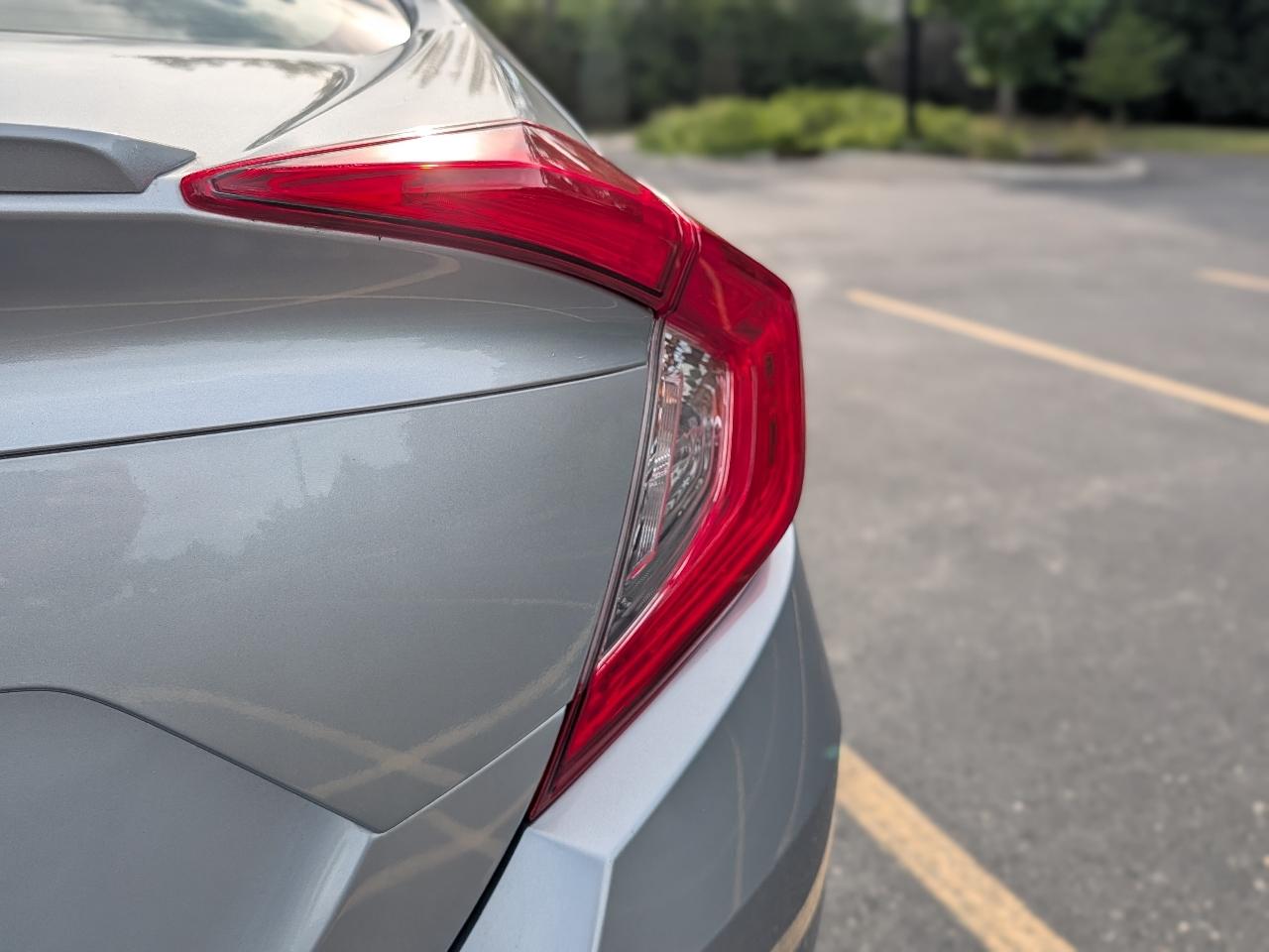 Honda Civic EX-TL Sedan CVT 2018
