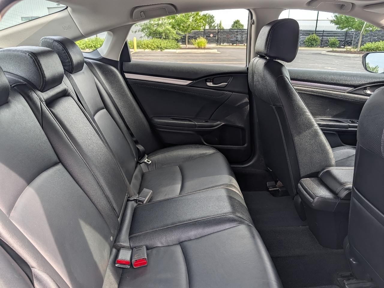 Honda Civic EX-TL Sedan CVT 2018