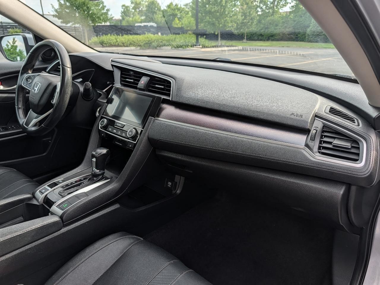 Honda Civic EX-TL Sedan CVT 2018