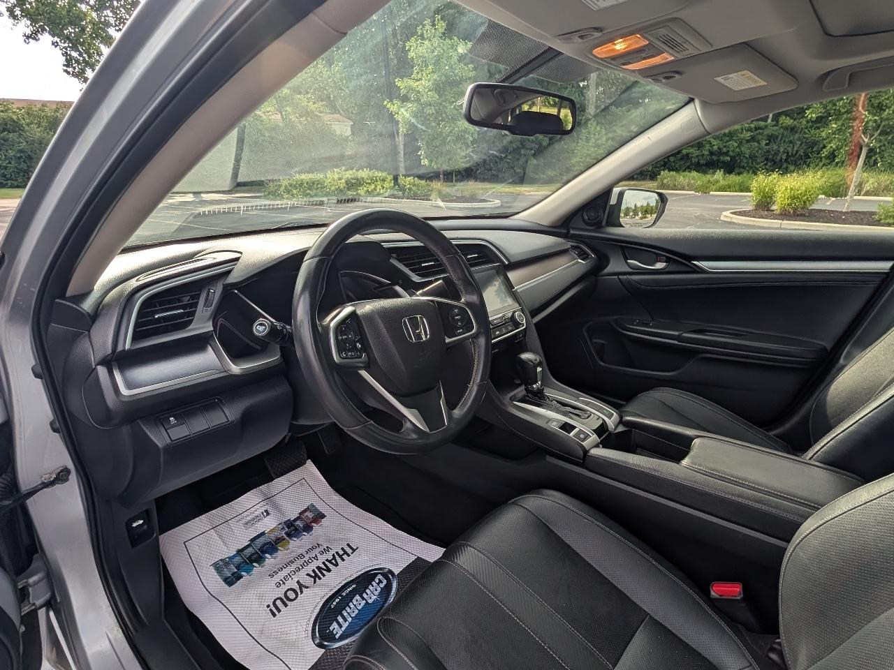 Honda Civic EX-TL Sedan CVT 2018