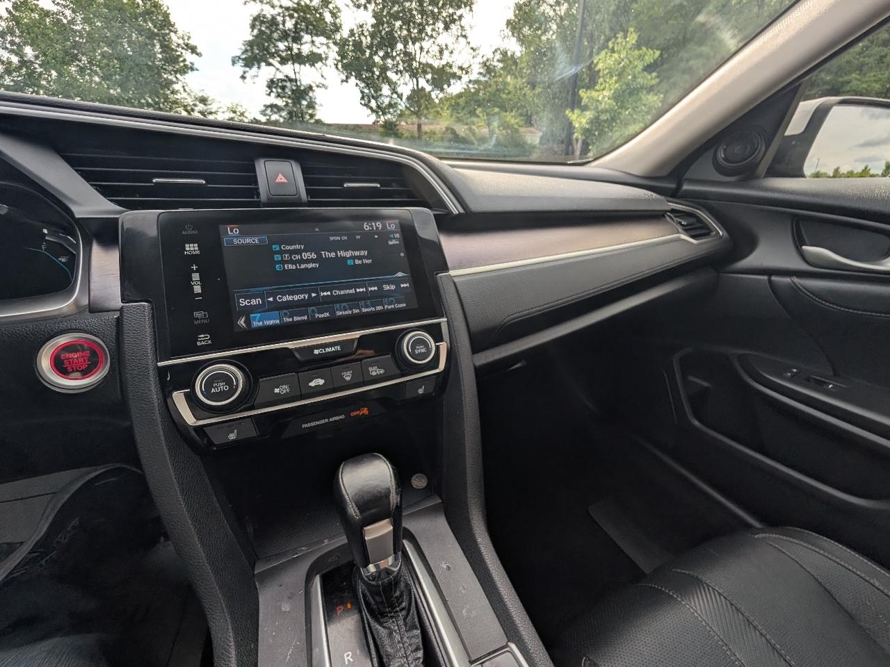Honda Civic EX-TL Sedan CVT 2018
