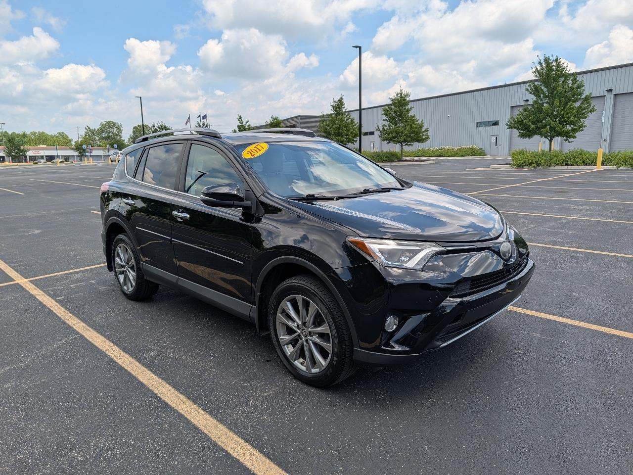 Toyota RAV4 Limited AWD 2017