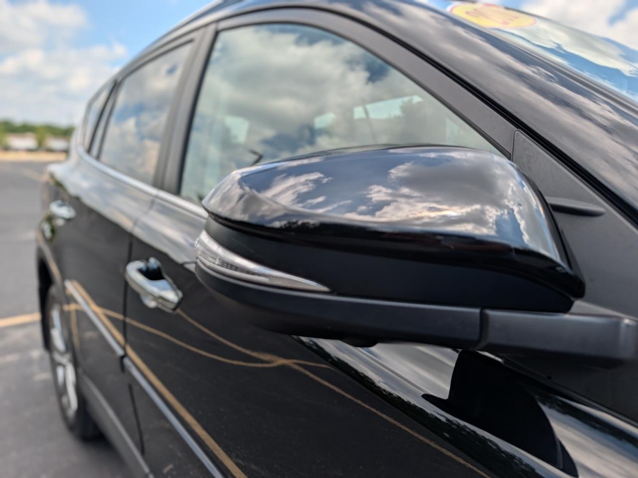 Toyota RAV4 Limited AWD 2017