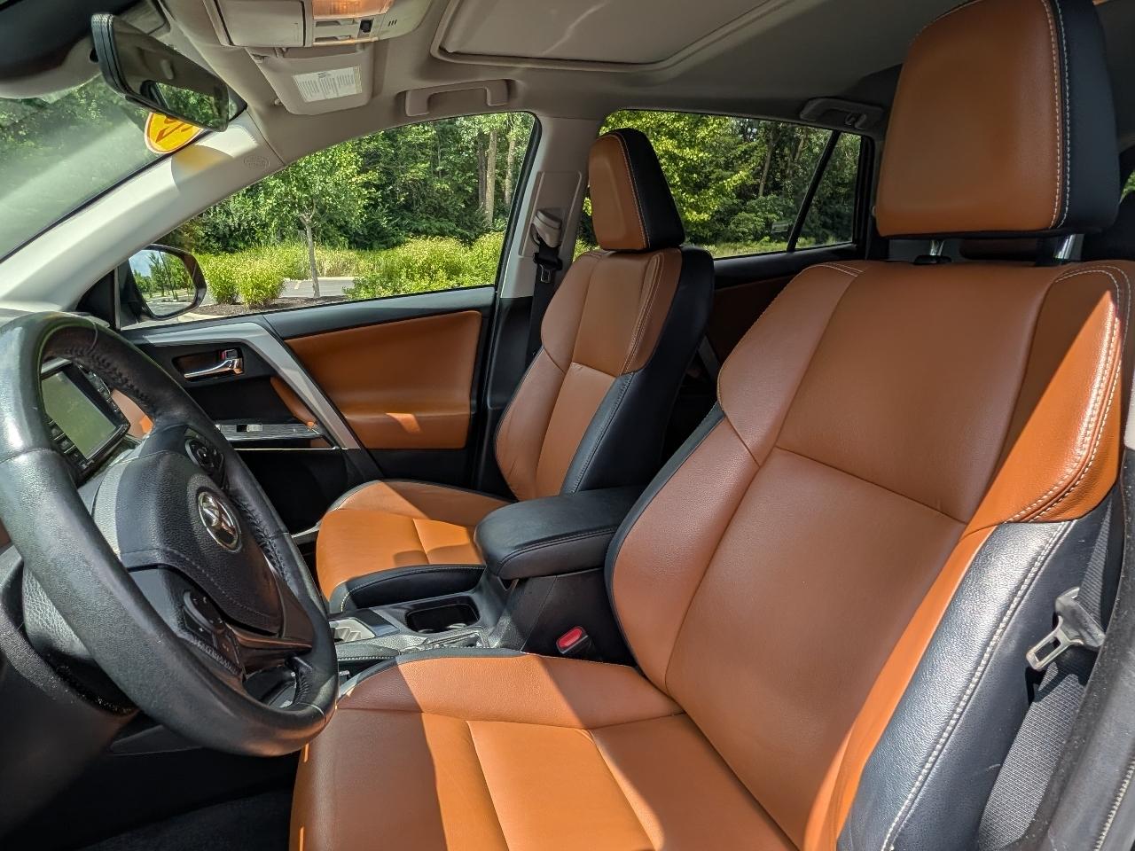 Toyota RAV4 Limited AWD 2017