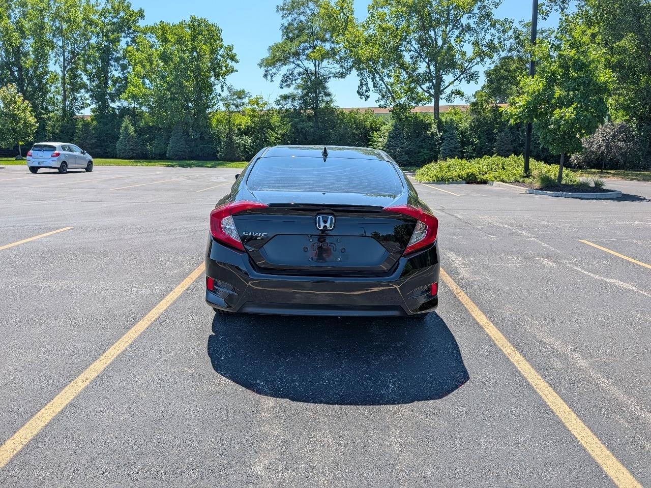 Honda Civic EX-TL Sedan CVT 2017