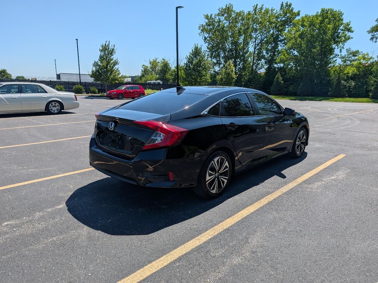 Honda Civic EX-TL Sedan CVT 2017