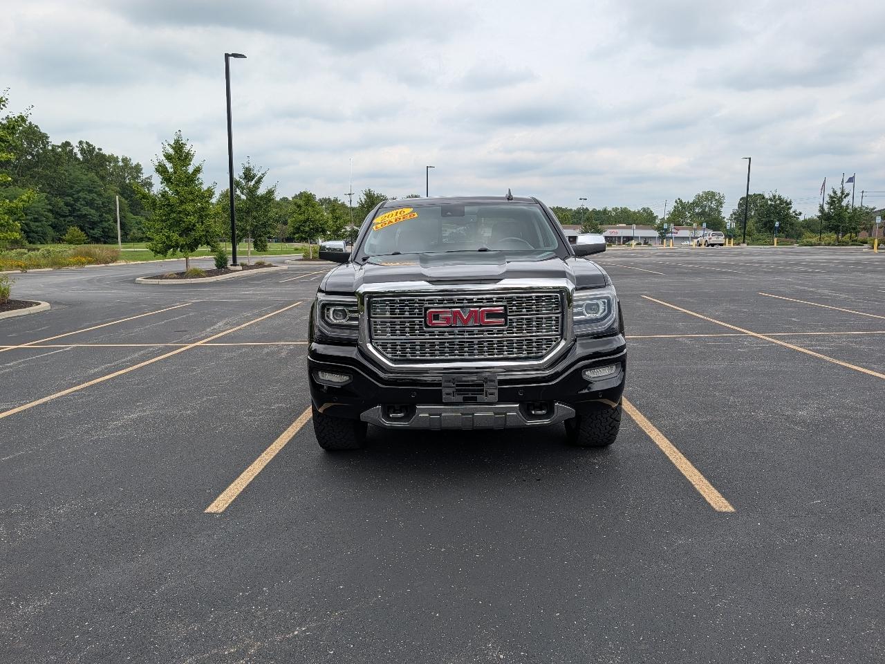 GMC Sierra 1500 Denali Crew Cab Long Box 4WD 2016