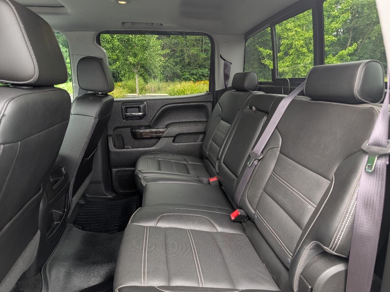 GMC Sierra 1500 Denali Crew Cab Long Box 4WD 2016