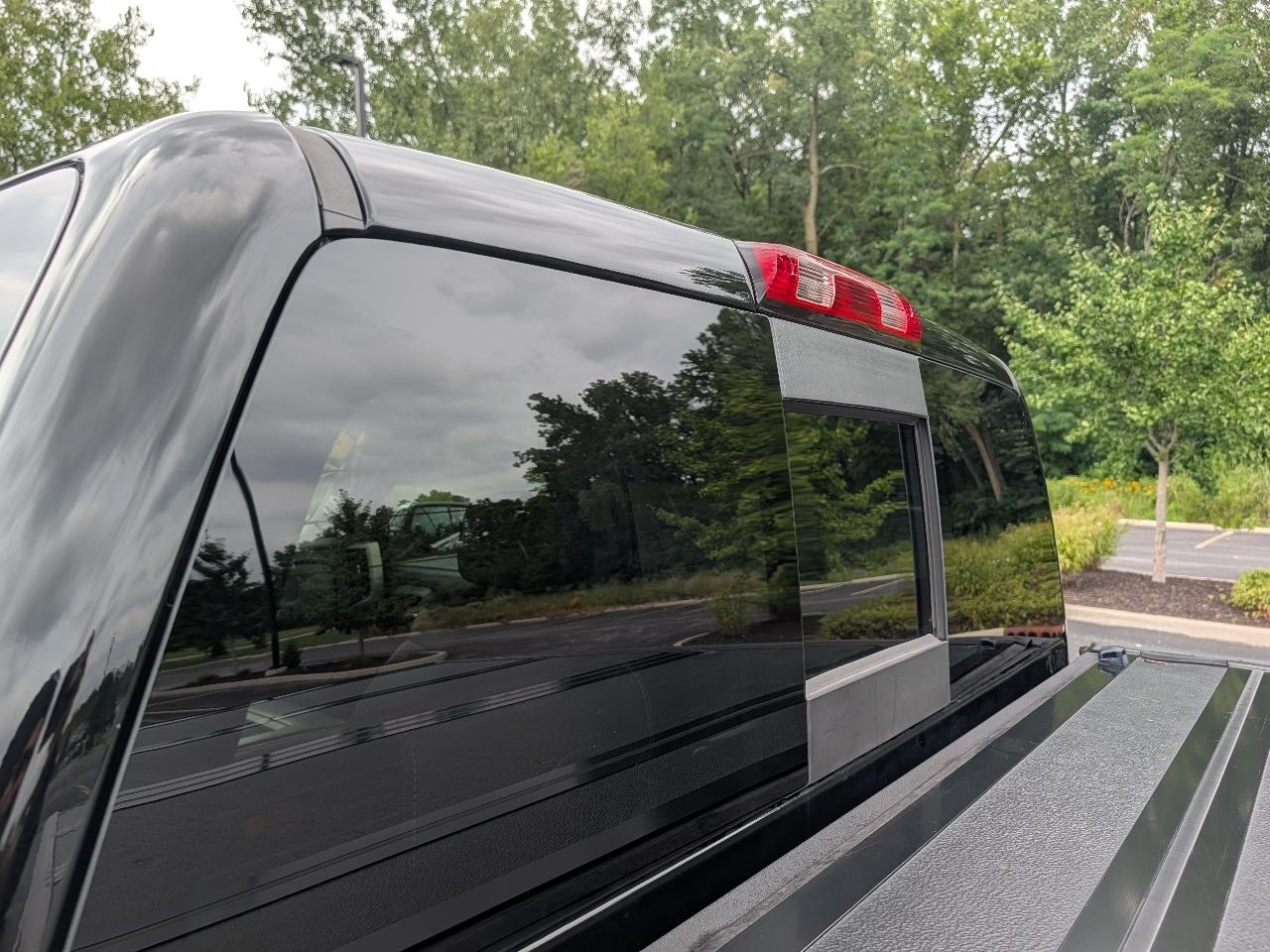 GMC Sierra 1500 Denali Crew Cab Long Box 4WD 2016
