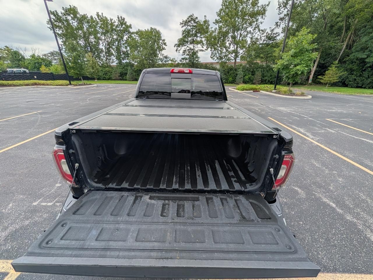 GMC Sierra 1500 Denali Crew Cab Long Box 4WD 2016