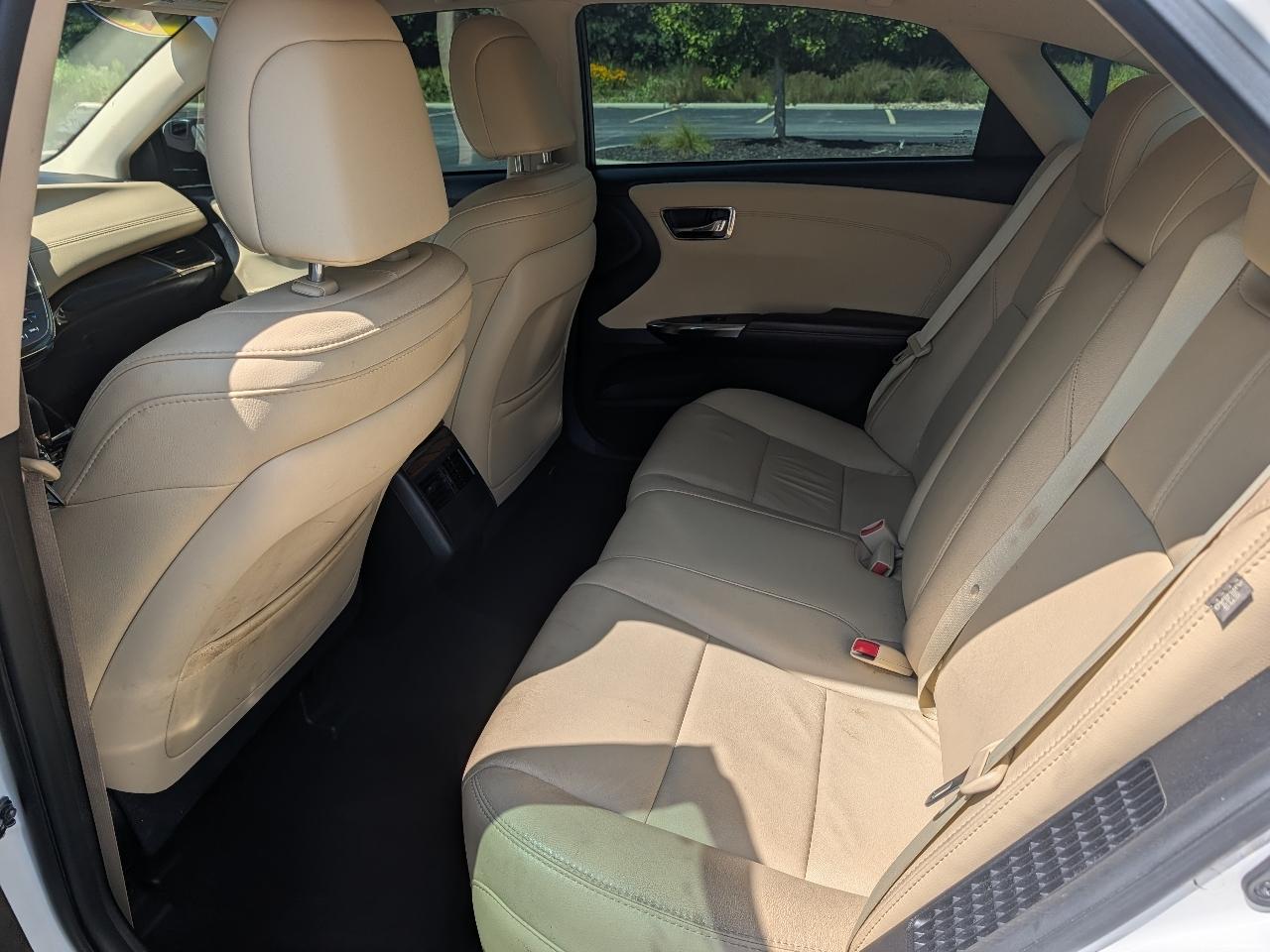 Toyota Avalon Hybrid XLE Premium 2015