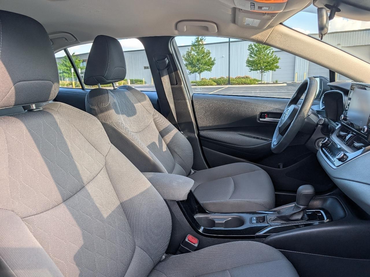 Toyota Corolla LE 2021