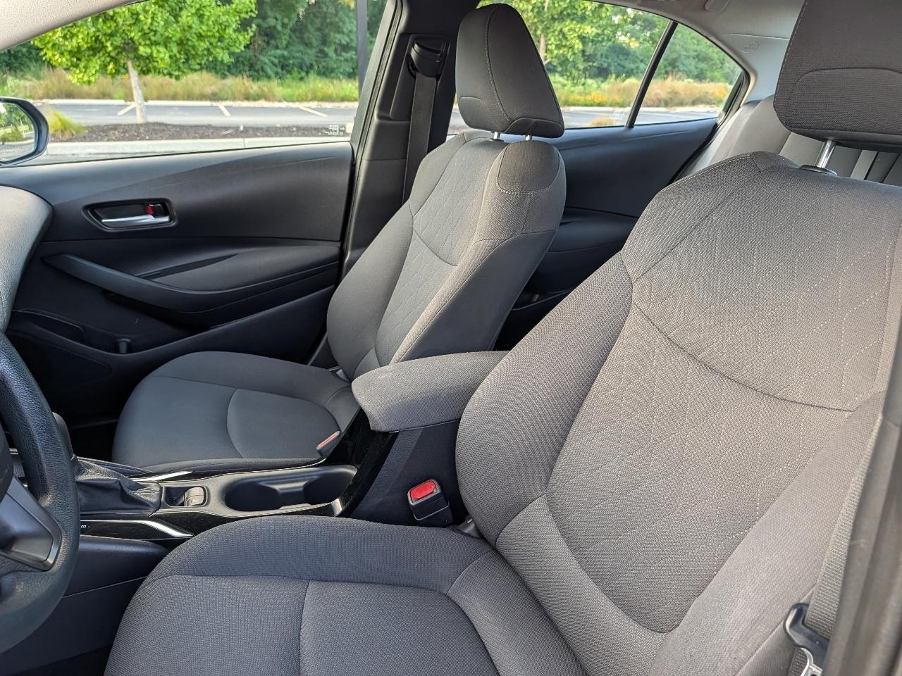 Toyota Corolla LE 2021