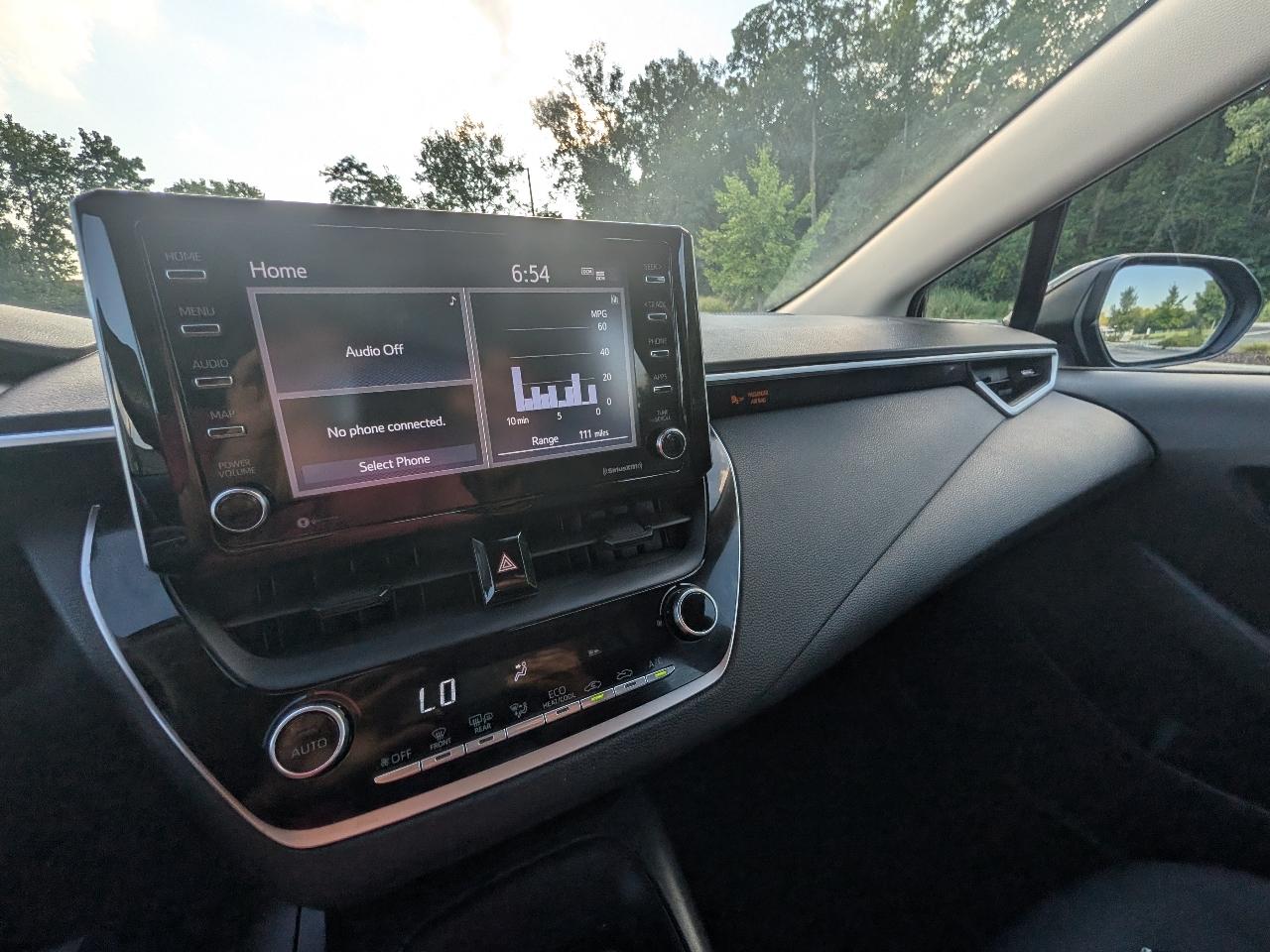 Toyota Corolla LE 2021