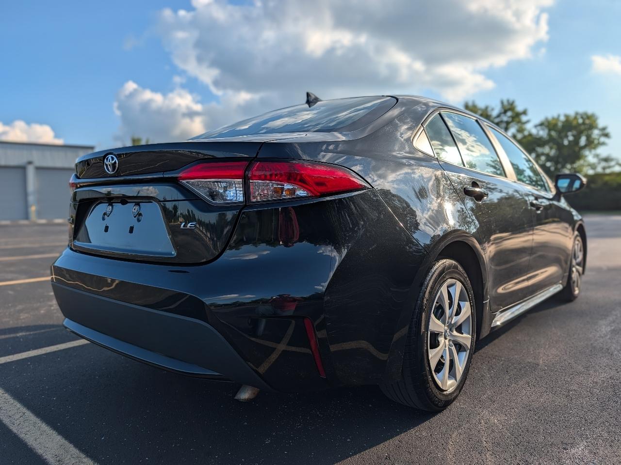 Toyota Corolla LE 2021