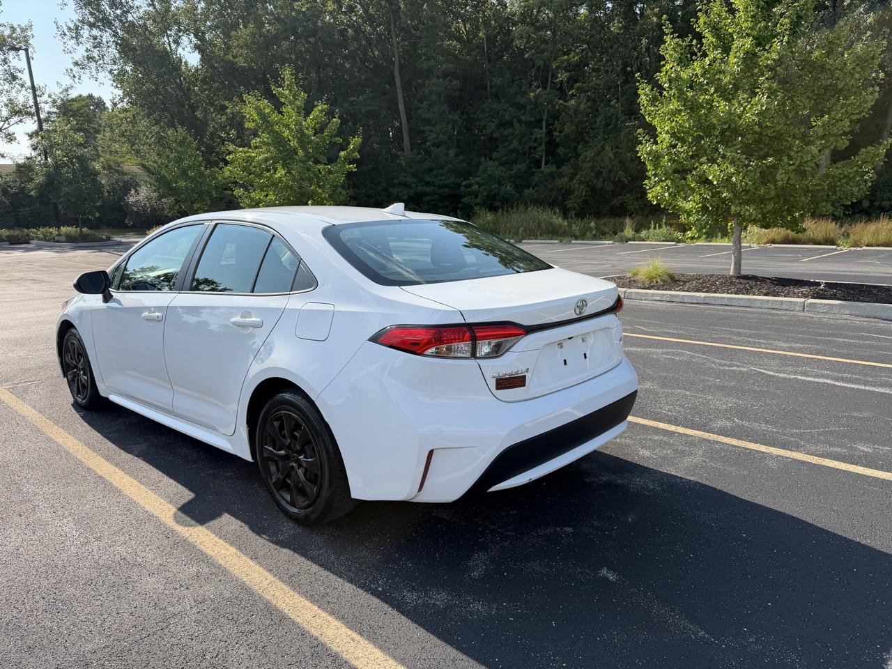 Toyota Corolla LE 2021