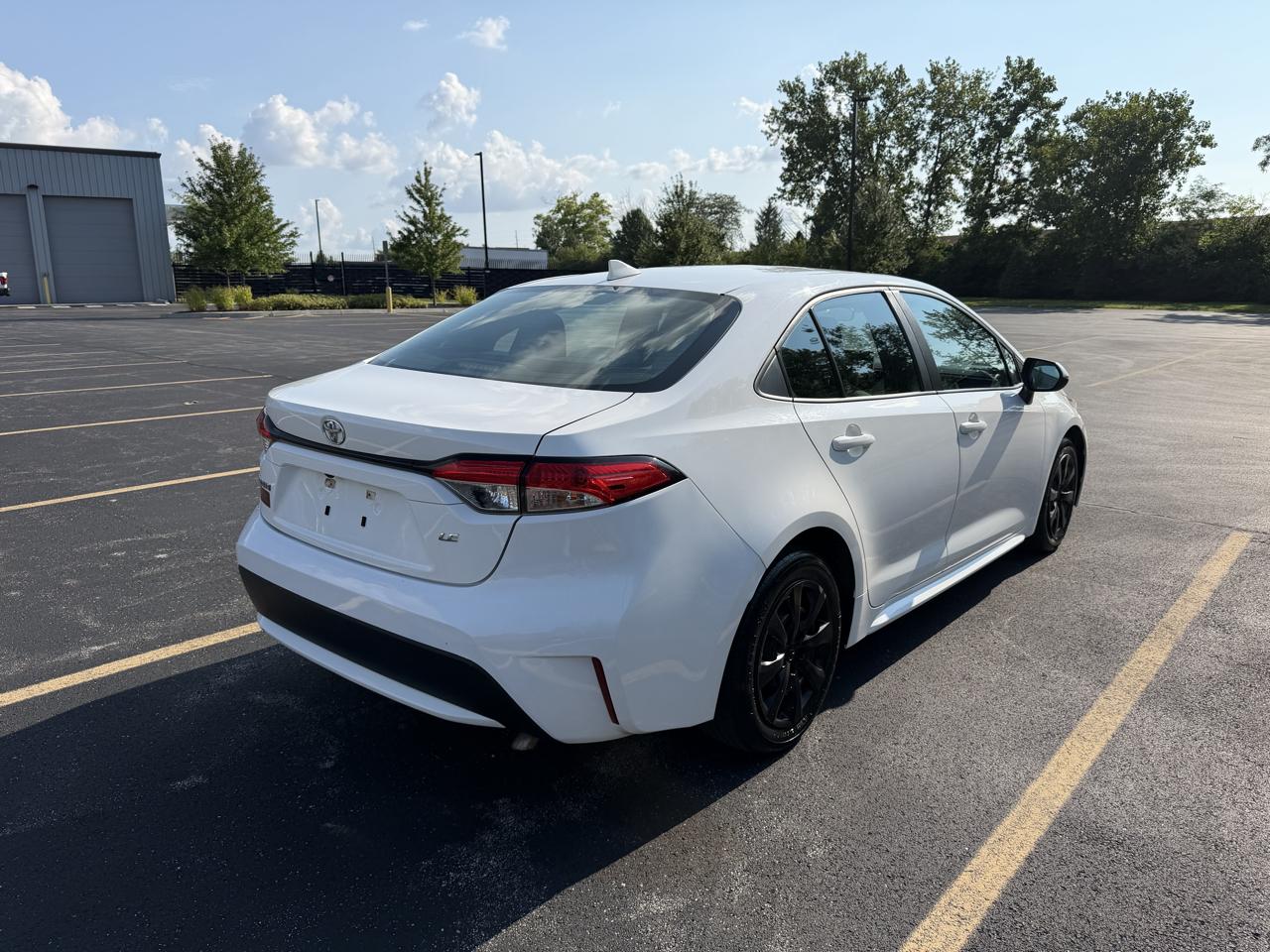 Toyota Corolla LE 2021