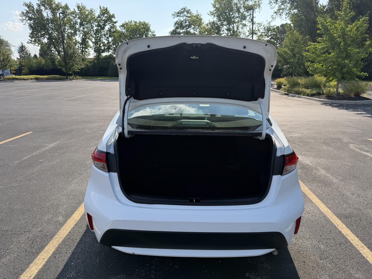 Toyota Corolla LE 2021