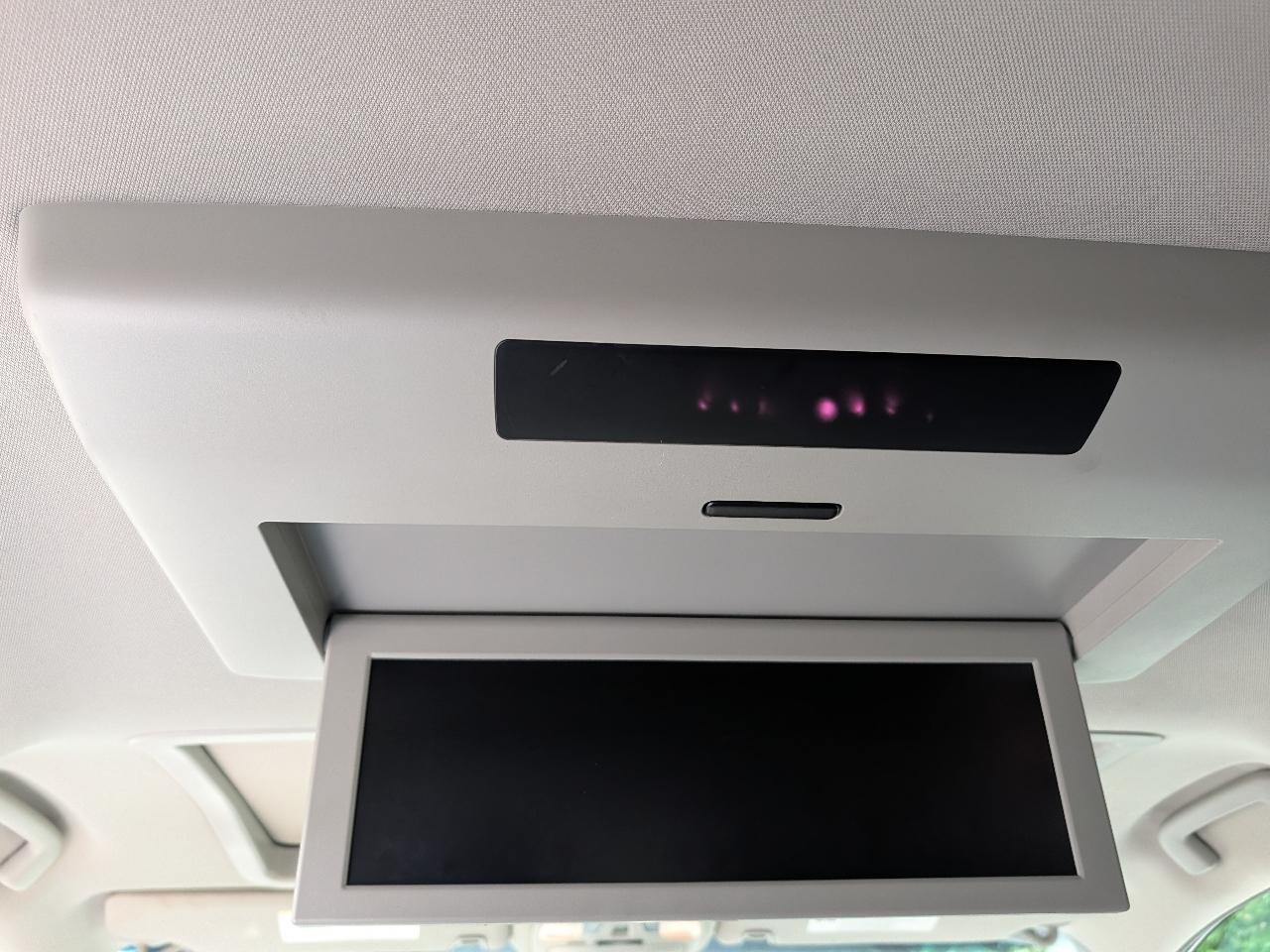 Toyota Sienna XLE FWD 8-Passenger V6 2016