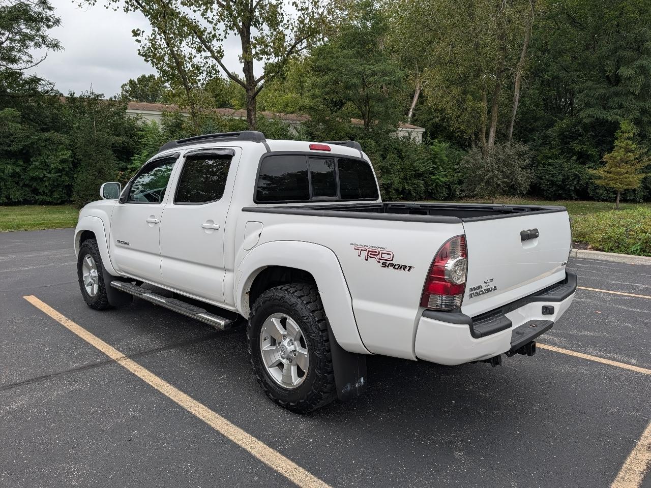 Toyota Tacoma Double Cab V6 4WD 2011