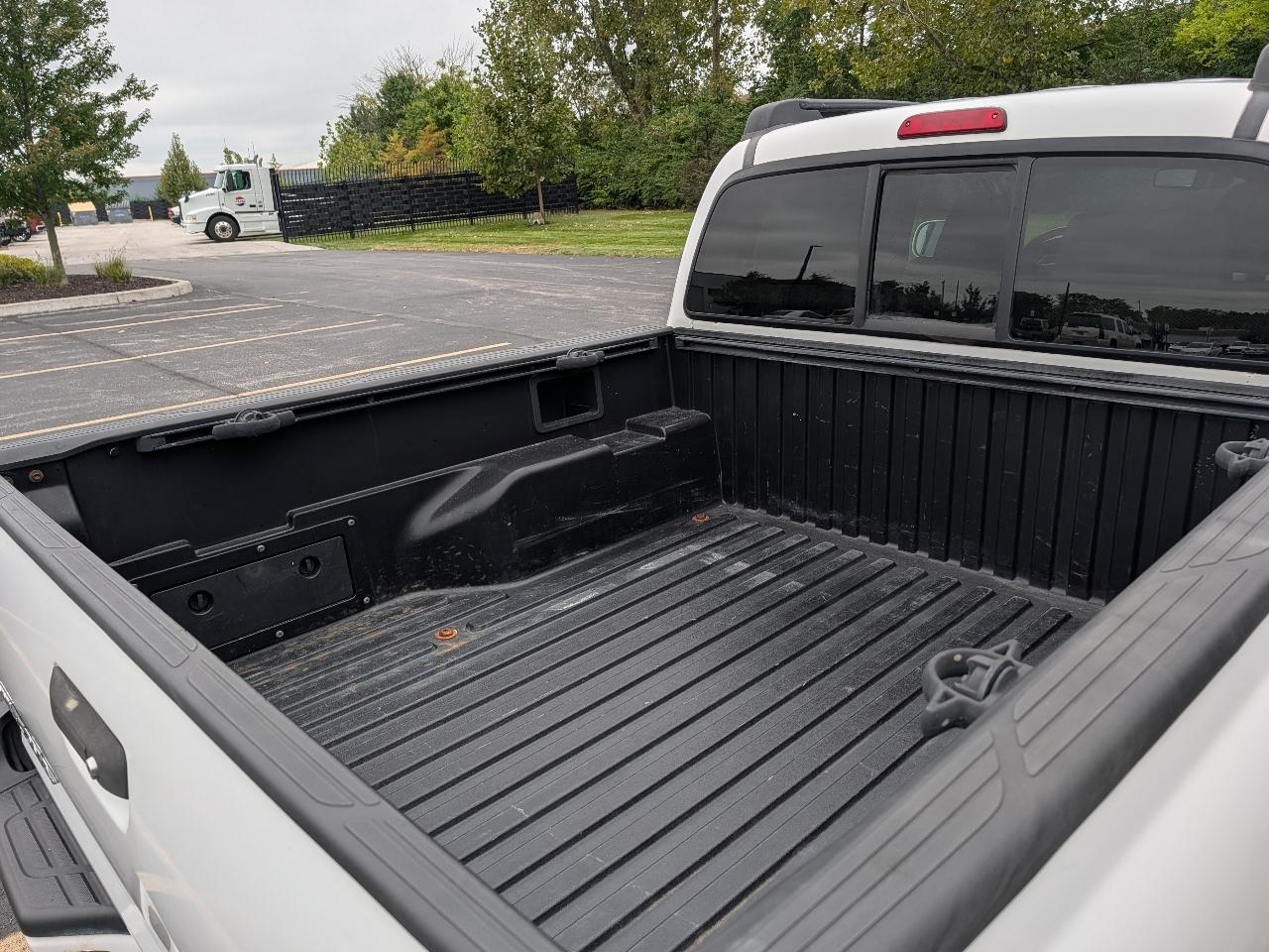 Toyota Tacoma Double Cab V6 4WD 2011