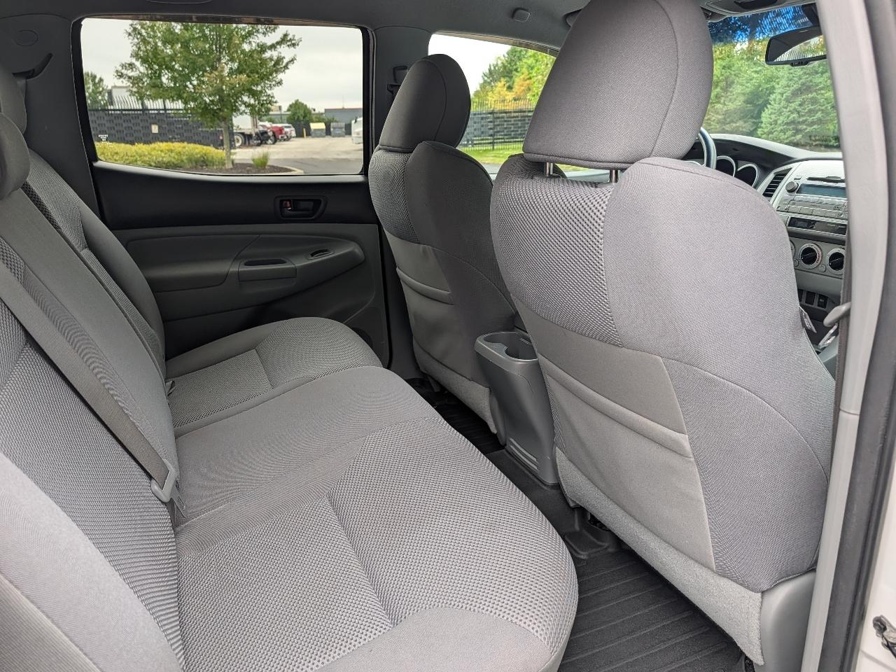 Toyota Tacoma Double Cab V6 4WD 2011
