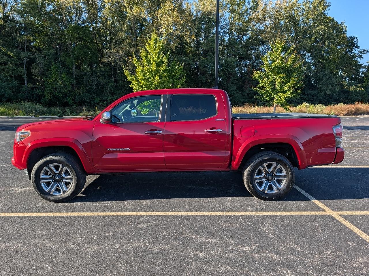 Toyota Tacoma Limited Double Cab V6 6AT 4WD 2016