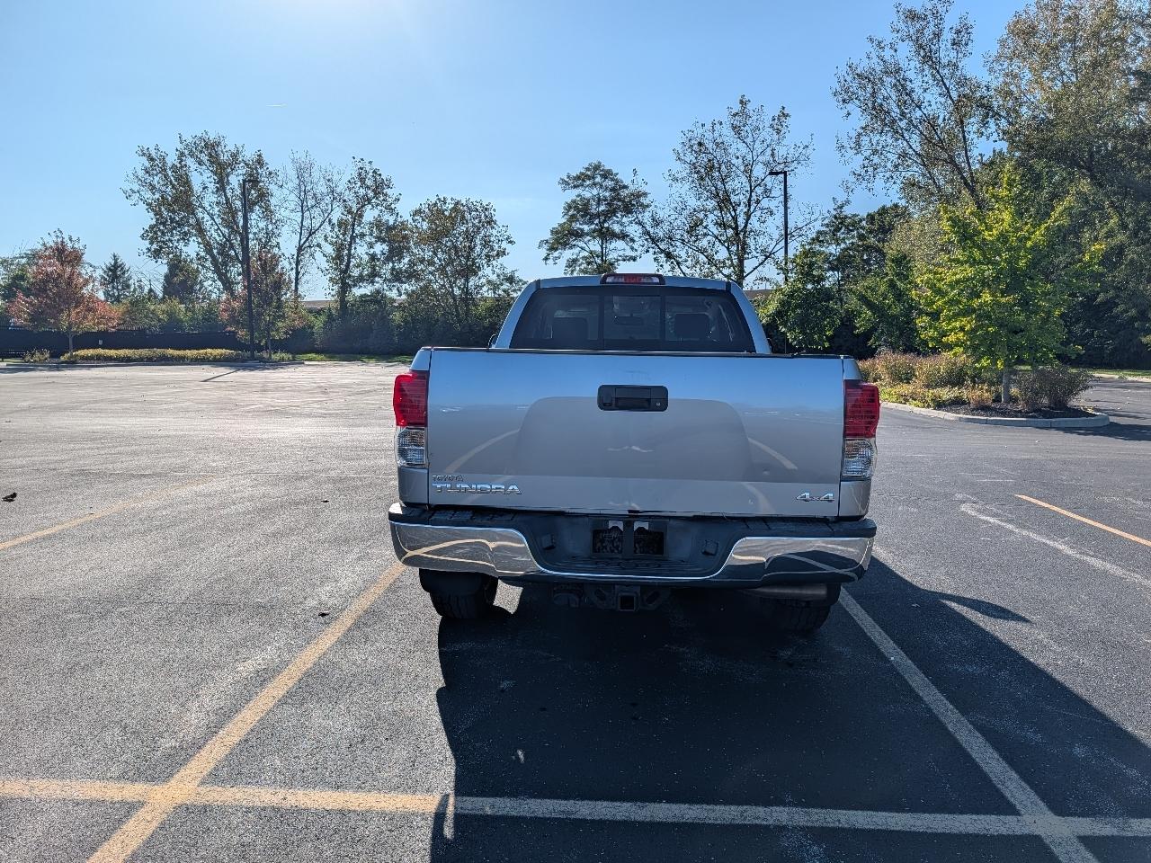 Toyota Tundra SR5 V8 4WD 2012