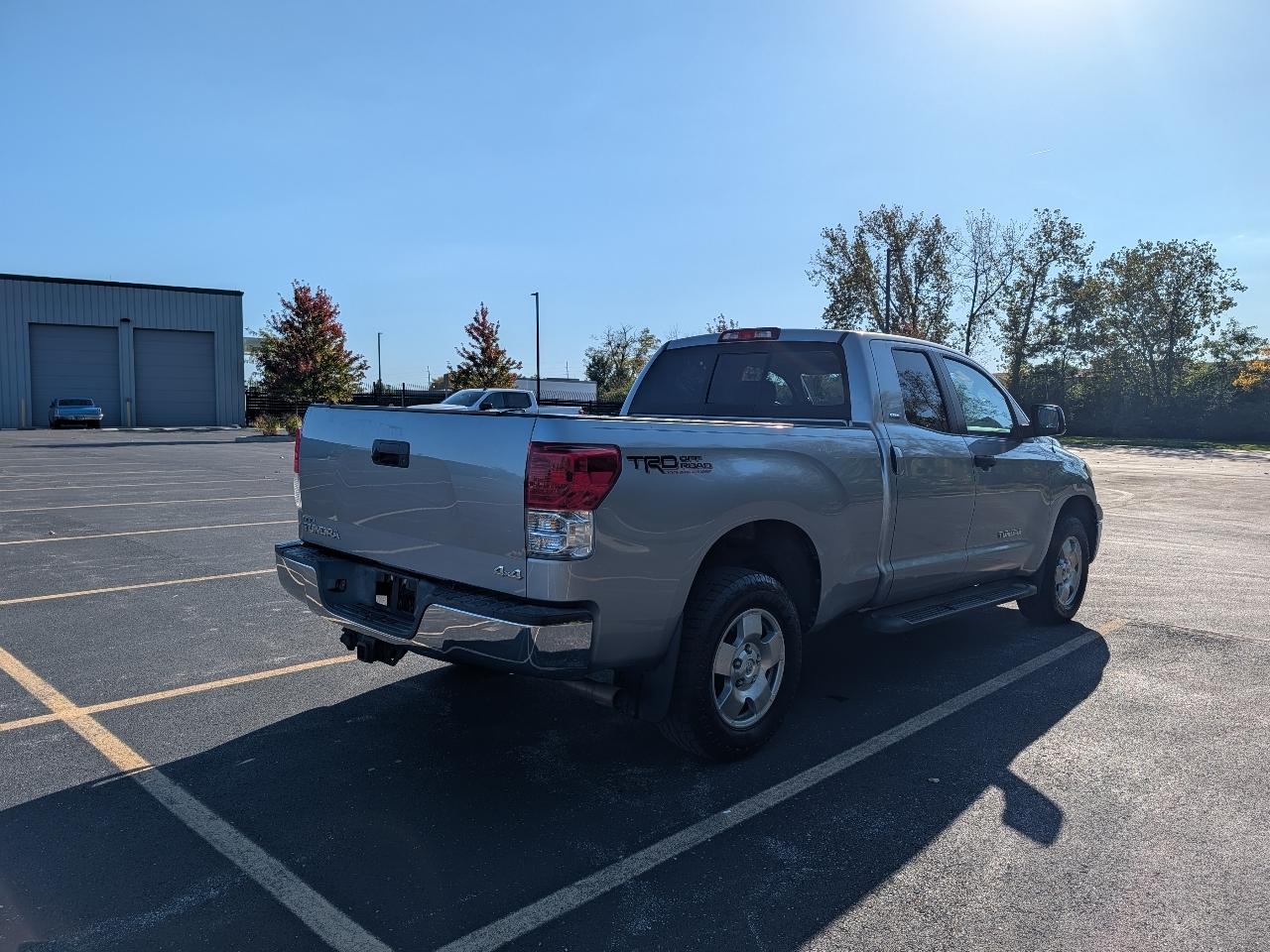 Toyota Tundra SR5 V8 4WD 2012